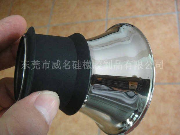 玻璃不銹鋼蓋子使用時心里有著踏實(shí)感